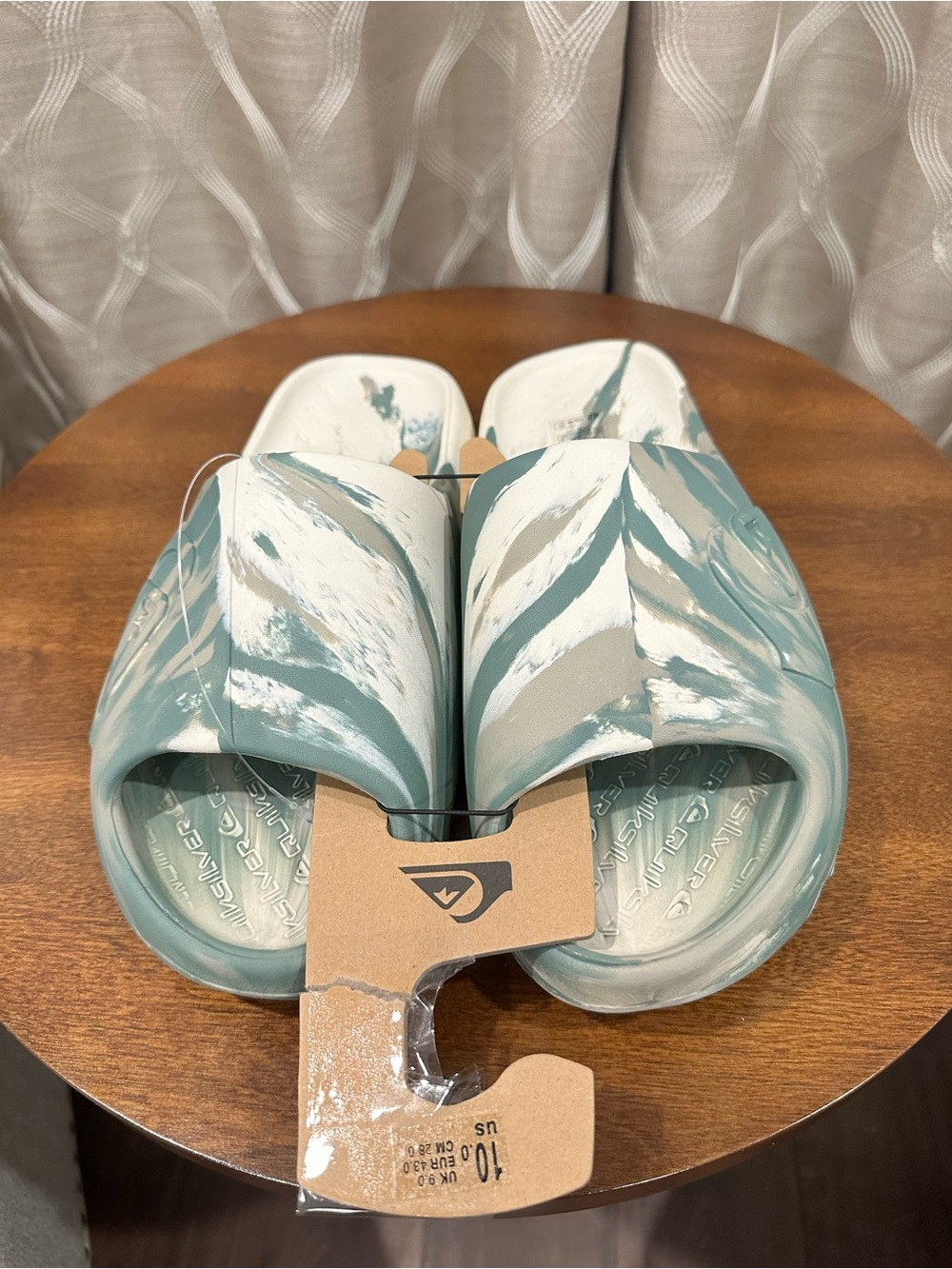 Quiksilver Men’s Teal and White Marbled Slide Sandals, Size 10